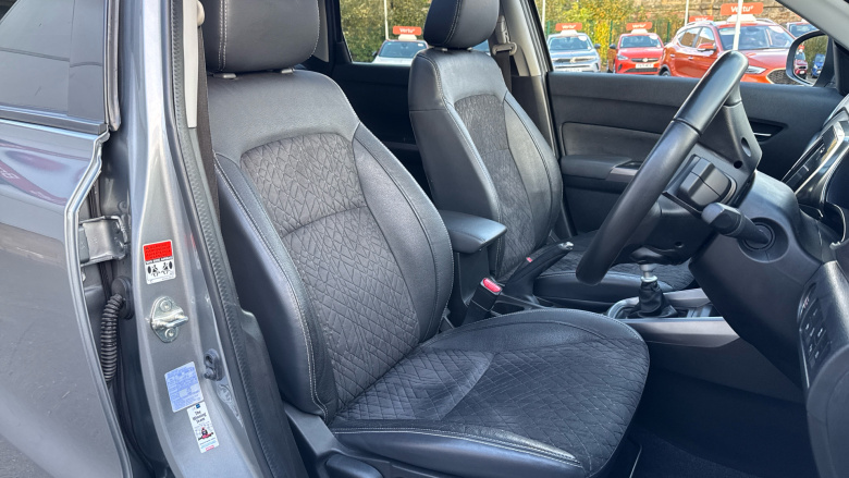 Suzuki Vitara 1.4 Boosterjet 48V Hybrid SZ5 5dr Petrol Estate